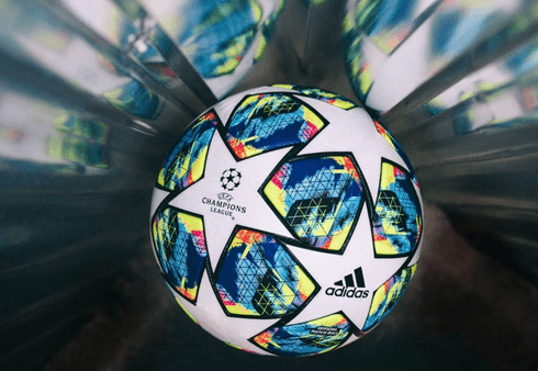 رونمایی از توپ ویژه لیگ قهرمانان اروپا