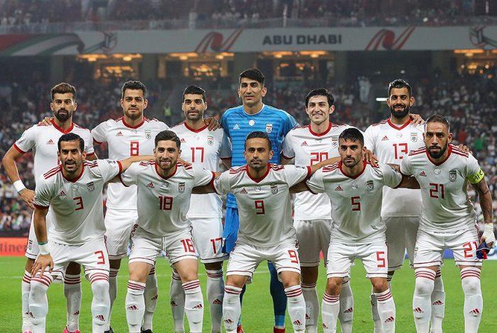 چرا بازیکنان ایرانی اصرار دارند اسم کوچک خود را پشت پیراهن‌شان بزنند؟