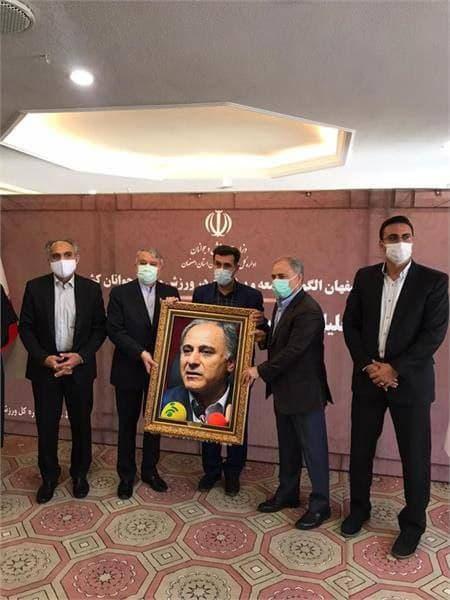 حاشیه سفر رئیس کمیته_ملی_المپیک به اصفهان به منظور حضور در مراسم تقدیر از سهراب مرادی