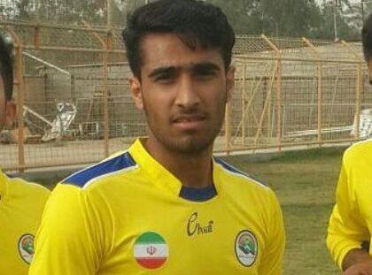 بازیکن جوان شهرداری ماهشهر از هواداران عذرخواهی کرد