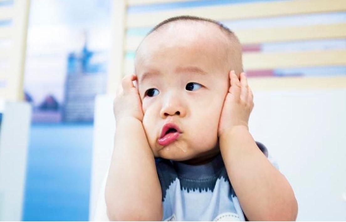 چگونه از زیاد شدن ترشحات زردرنگ و بروز عفونت در گوش نوزادان پیشگیری کنیم؟