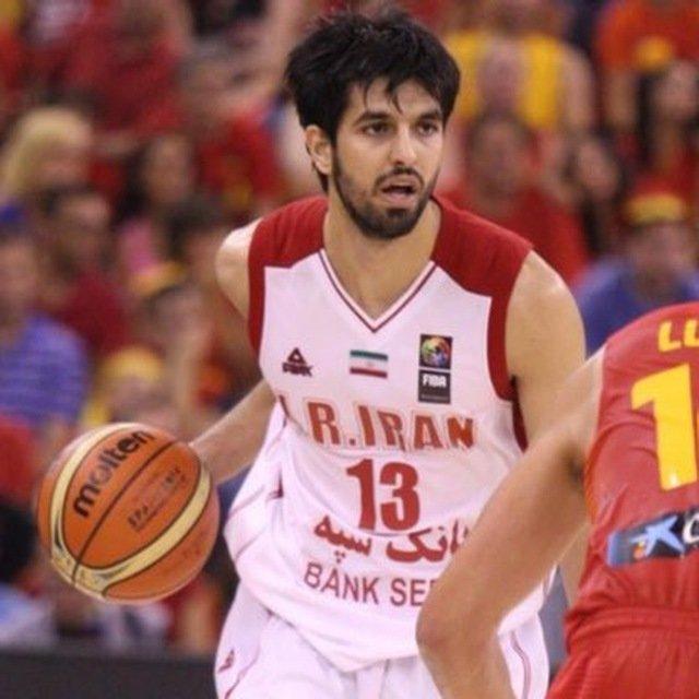 محمد جمشیدی به تیم بسکتبال پتروشیمی بندرامام پیوست