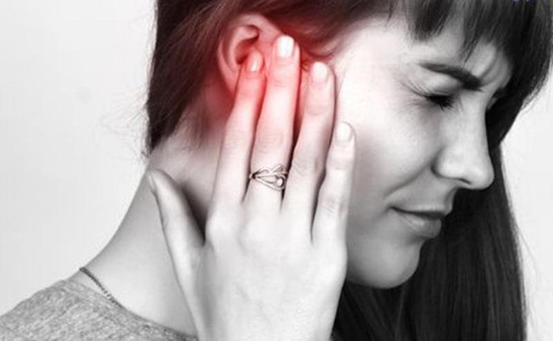 علت مشکلات گوش در بارداری؛ گوش درد در بارداری نشانه چیست؟