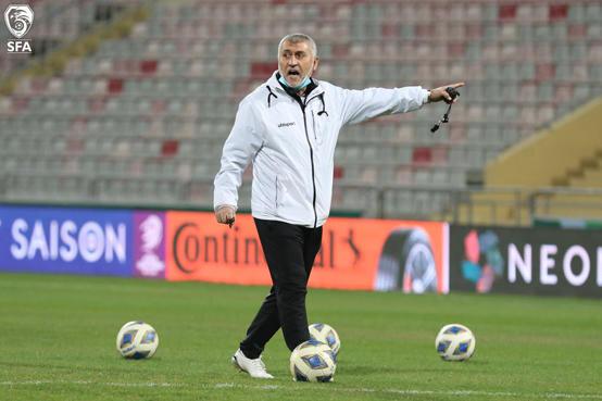 سرمربی فوتبال سوریه استعفا می‌دهد