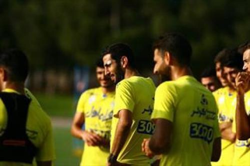 شوک به هواداران استقلال: بازیکن میلیاردی منصوریان در یک قدمی جدایی از باشگاه