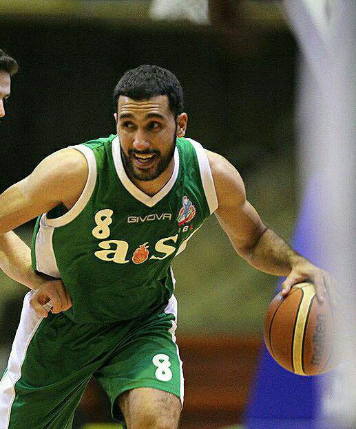 بازیکن سابق لوله آ. اس.شیراز به تیم بسکتبال نفت آبادن پیوست