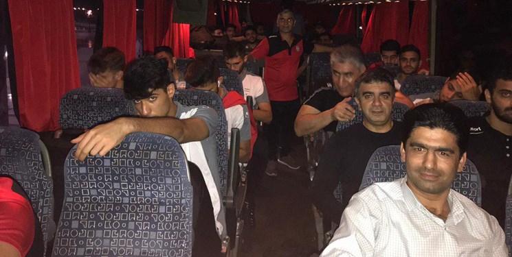 بازیکنان تیم امید پس از بُرد راهی فرودگاه قطر شدند