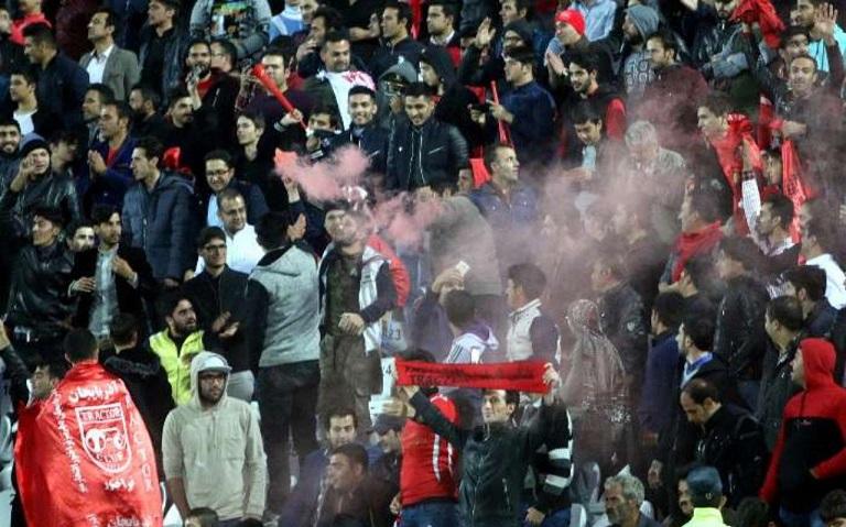 هواداران تراکتورسازی در لیگ هجدهم رکورد زدند