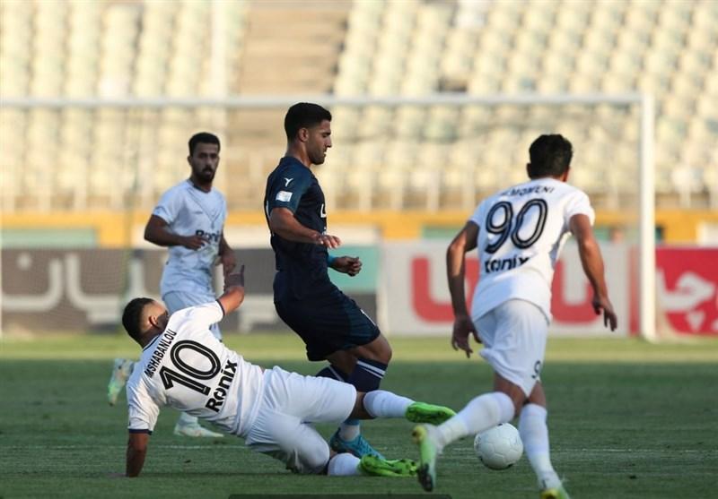 لیگ برتر فوتبال| پیروزی ذوب‌آهن و تساوی پیکان و نساجی در نیمه اول