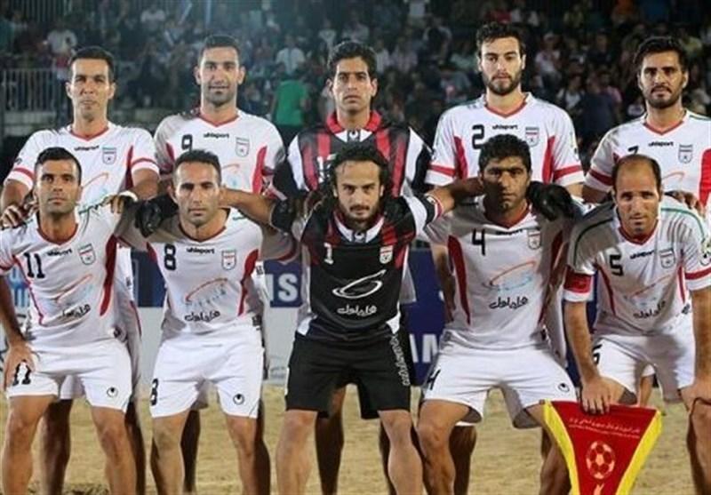 آغاز اردوی تیم ملی فوتبال ساحلی در بوشهر
