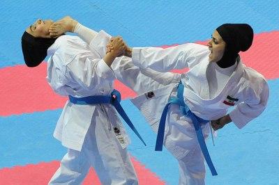 درگیری و کتک کاری در مسابقات انتخابی کاراته بانوان! 