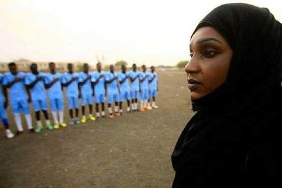 اولین مربی زن برای فوتبال مردان در جهان عرب آغاز به کار کرد!