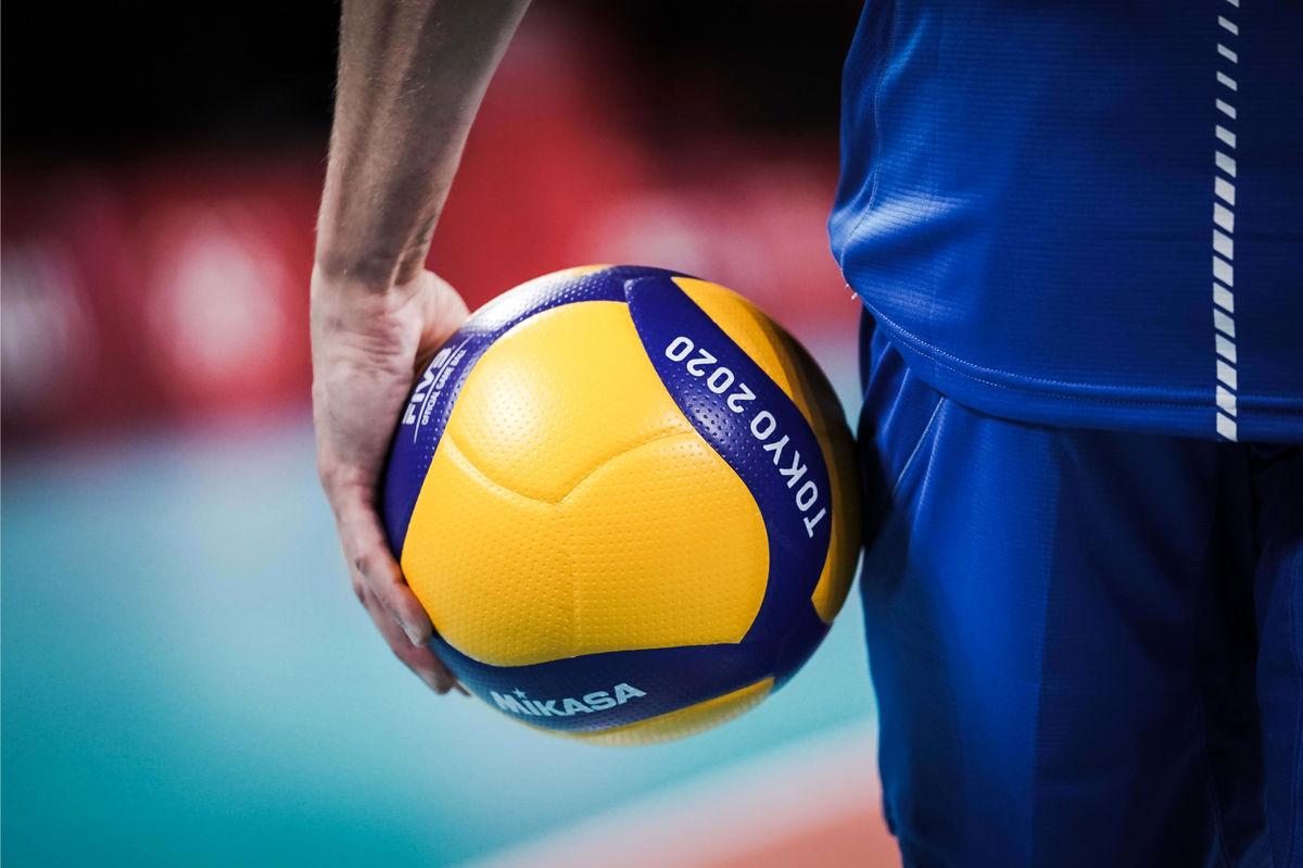 
محرومیت تیم‌های ملی والیبال روسیه و بلاروس از رقابت‌های بین‌المللی والیبال 