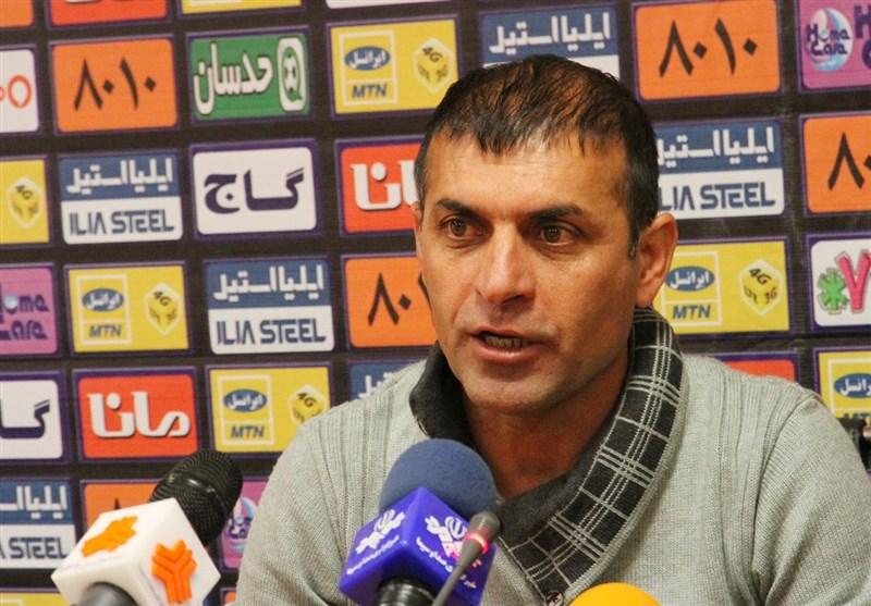 ویسی تصمیم می گیرد حاج صفی در جام حذفی باشد یا در تیم ملی