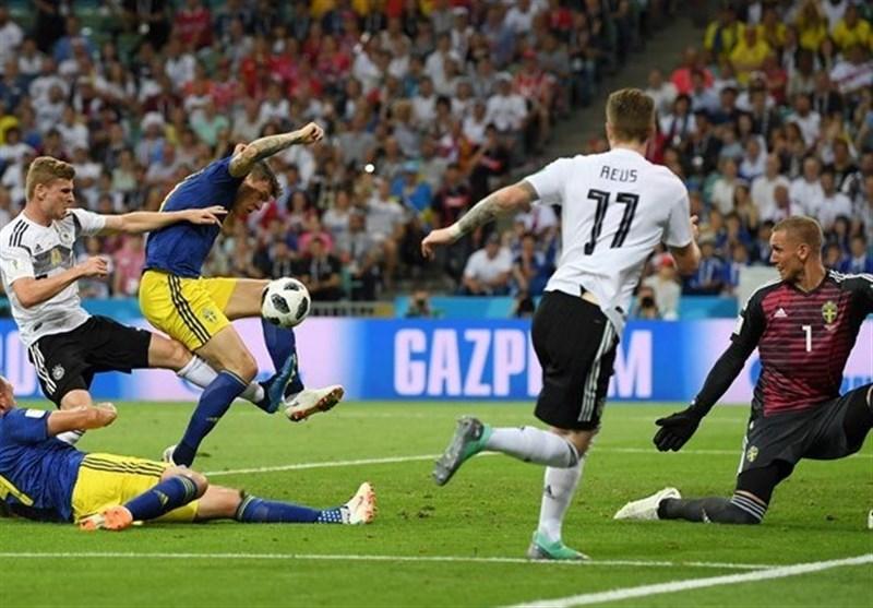 بازگشت دراماتیک مداقع قهرمانی به جام جهانی/ آلمان ۱۰ نفره شکست را با پیروزی عوض کرد