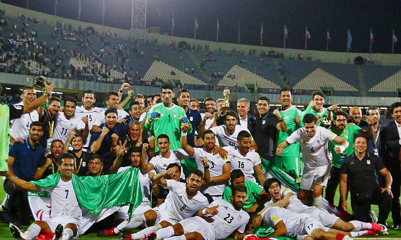 جشن صعود به جام جهانی در بازی ایران-سوریه و نورافشانی برای سنگ و سیمان؟