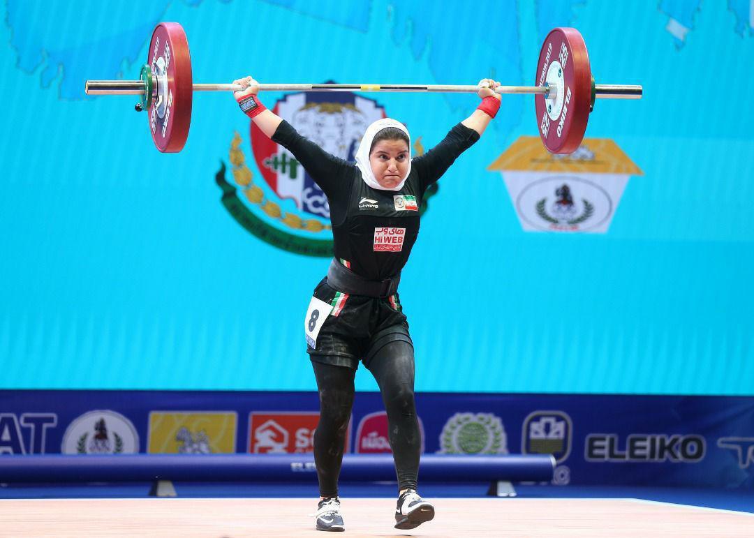 تصاویری از اولین دختر ایرانی روی تخته وزنه برداری