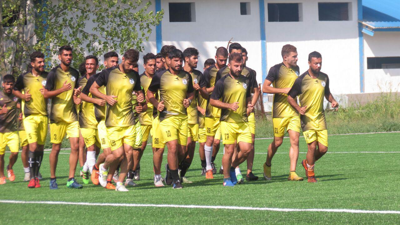 گزارش تصویری : تمرینات تیم فوتبال شهرداری آستارا