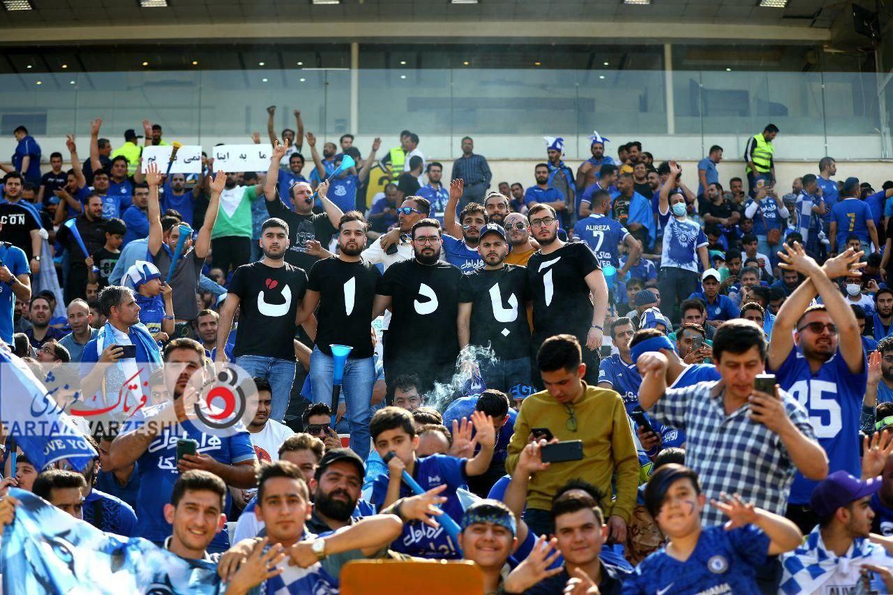 تصاویری ناب از حضور با شکوه هواداران استقلال تهران در مراسم جشن قهرمانی  