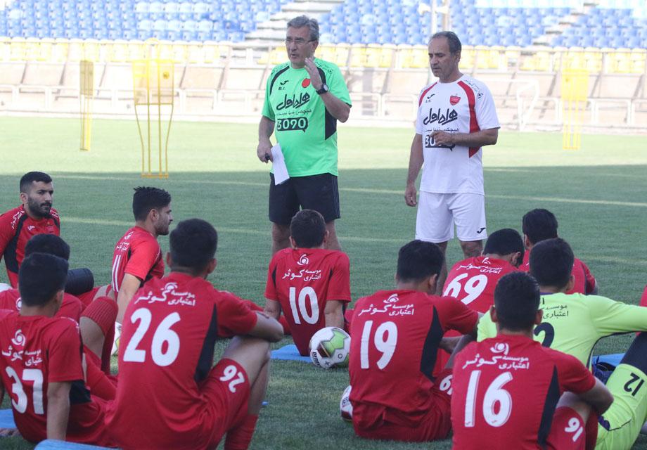 درخواست جالب برانکو از ستاره تیمش در بازی با فولاد خوزستان