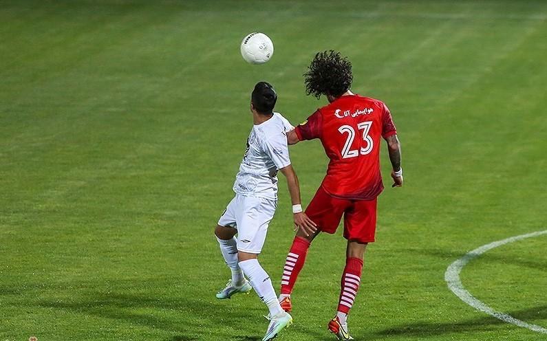 لیگ برتر فوتبال| برتری تراکتور و تساوی در ۲ دیدار همزمان در نیمه اول
