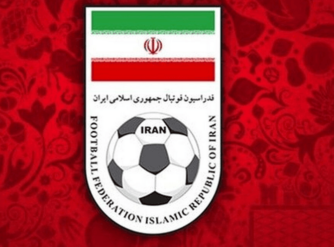 فدراسیون فوتبال باشگاه استقلال را تهدید کرد