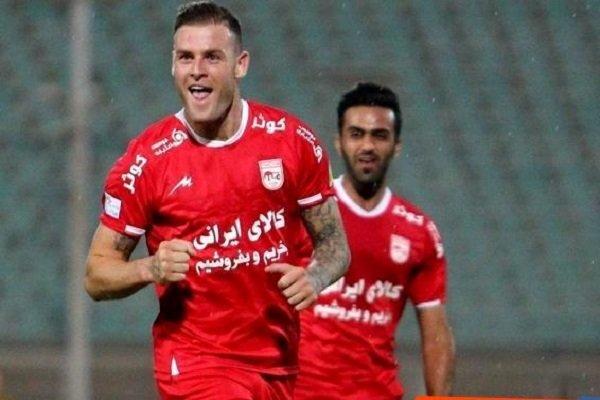 پرسپولیس خواهان مهاجم سابق تراکتور 