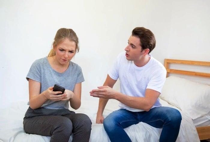هنگام عصبانیت با همسرم چطور صحبت کنم؟
