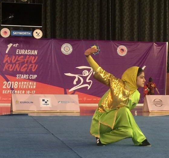 حرکات نمایشی فوق العاده ویانا رحمتیان و کسب مدال طلای مسابقات بین المللی ارمستان