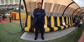  واکنش امیر قلعه نویی به رویارویی با استقلال در جام حذفی