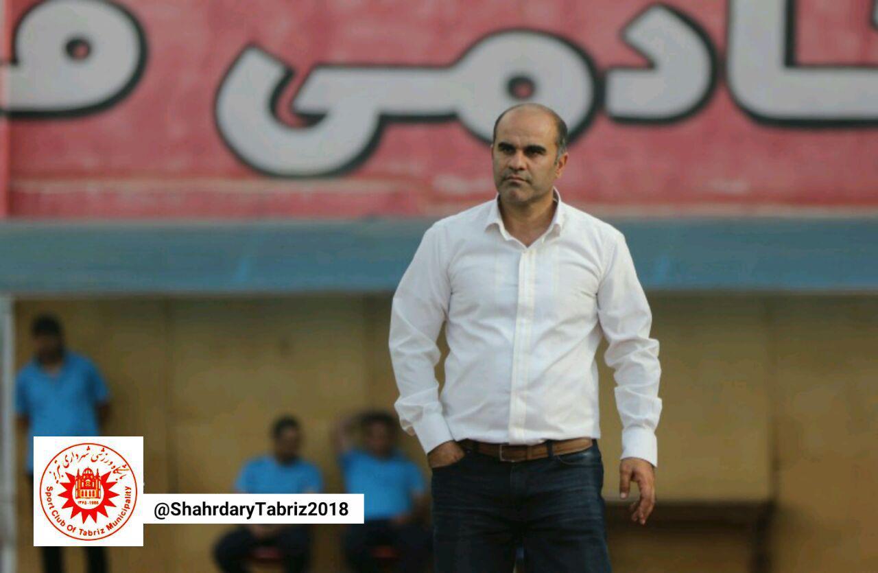 صالح پناهی: تیمی هم سطح و یکدل می‌خواهم/ هیچ یک از بازیکنان شهرداری، قرارداد رسمی ندارند!