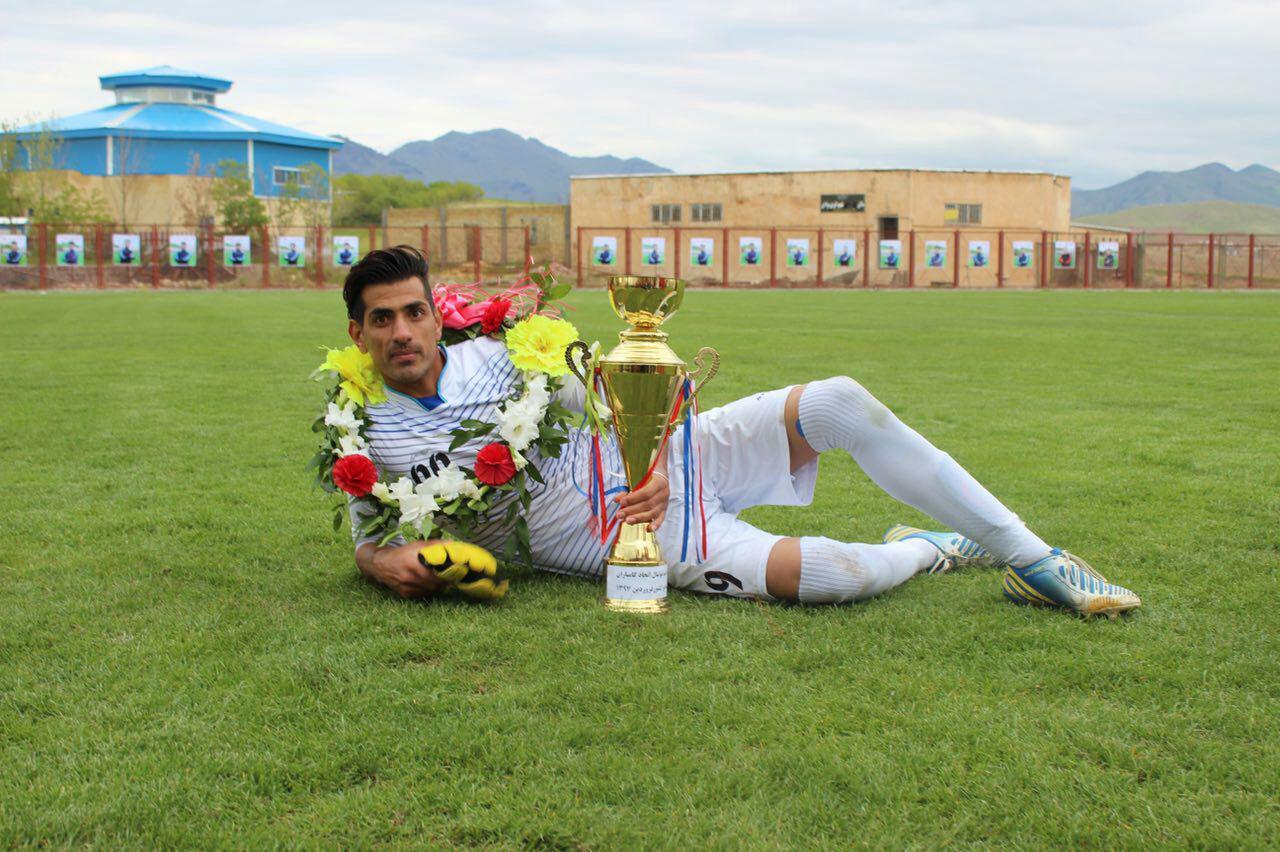  آذر آباد: در این فصل تنها ۵ گل دریافت کرده ام / هدفم رسیدن به لیگ برتر است