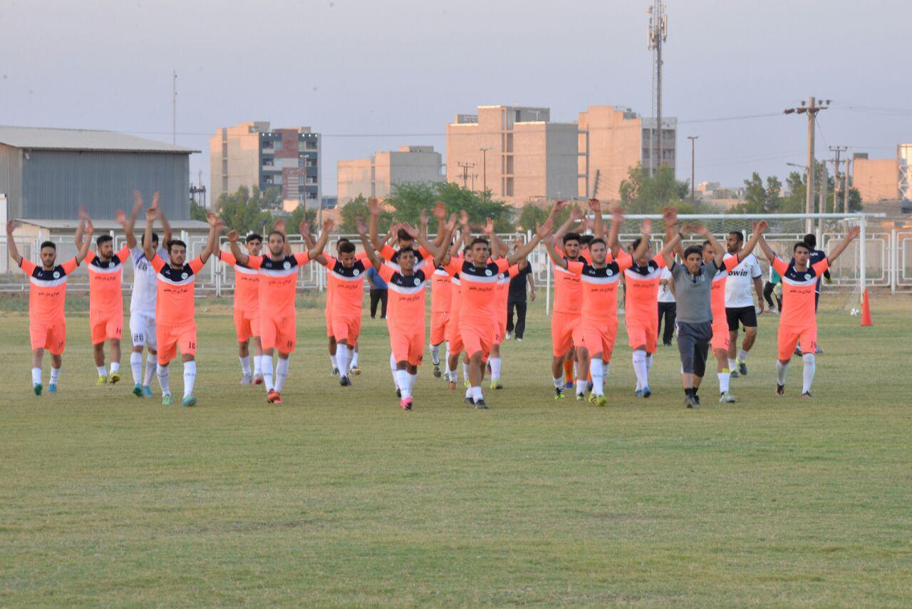 لیست بازیکنان و کادرفنی تیم شهرداری ماهشهر در فصل 97-96