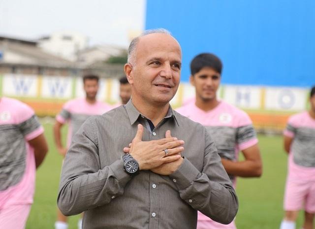 حسین رحمانی: میانگین سنی تیم را 6-7 سال کم می‌کنیم/ آرزویم حضور نساجی و خونه به خونه در لیگ برتر است