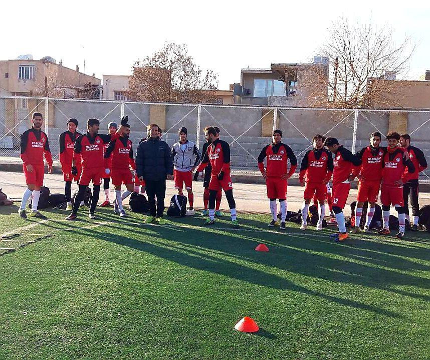گزارش تصویری : تمرینات تیم بعثت کرمانشاه زیر نظر شهرام مهرپیما