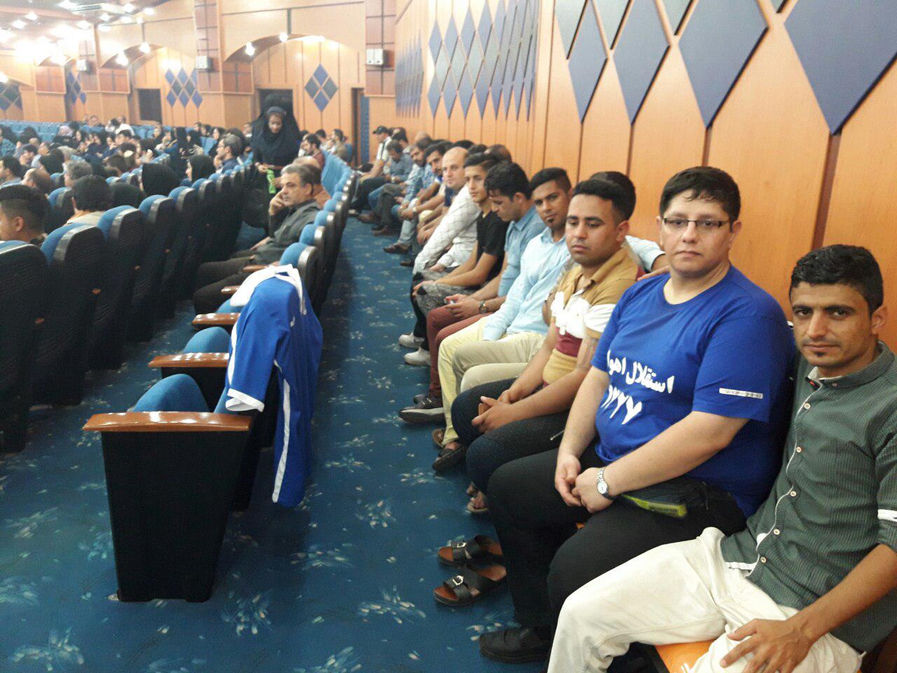 دیدار هواداران استقلال اهواز با وزیر ورزش و جوانان