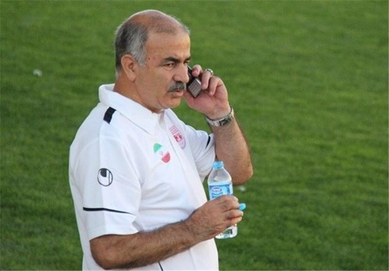 آذرنیا مدیر تیم فوتبال تراکتور شد
